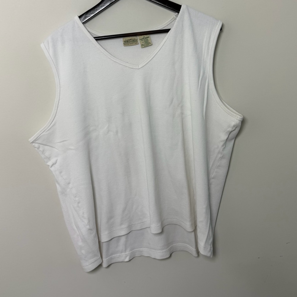St. John’s Bay White Sleeveless Ribbed Tank
